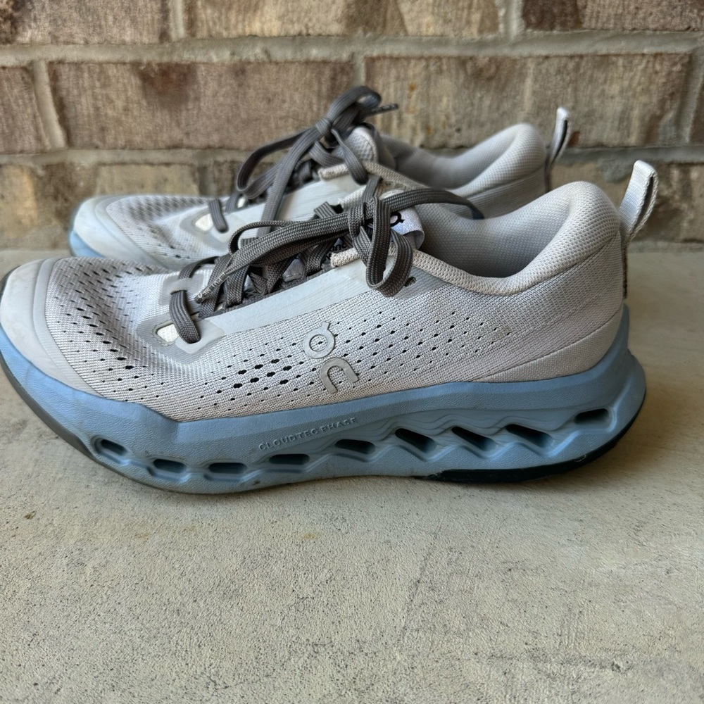 On Cloudsurfer Trail 2 running shoes